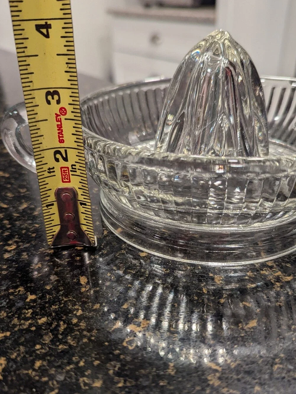 Anchor Hocking Clear Glass Citrus Juicer